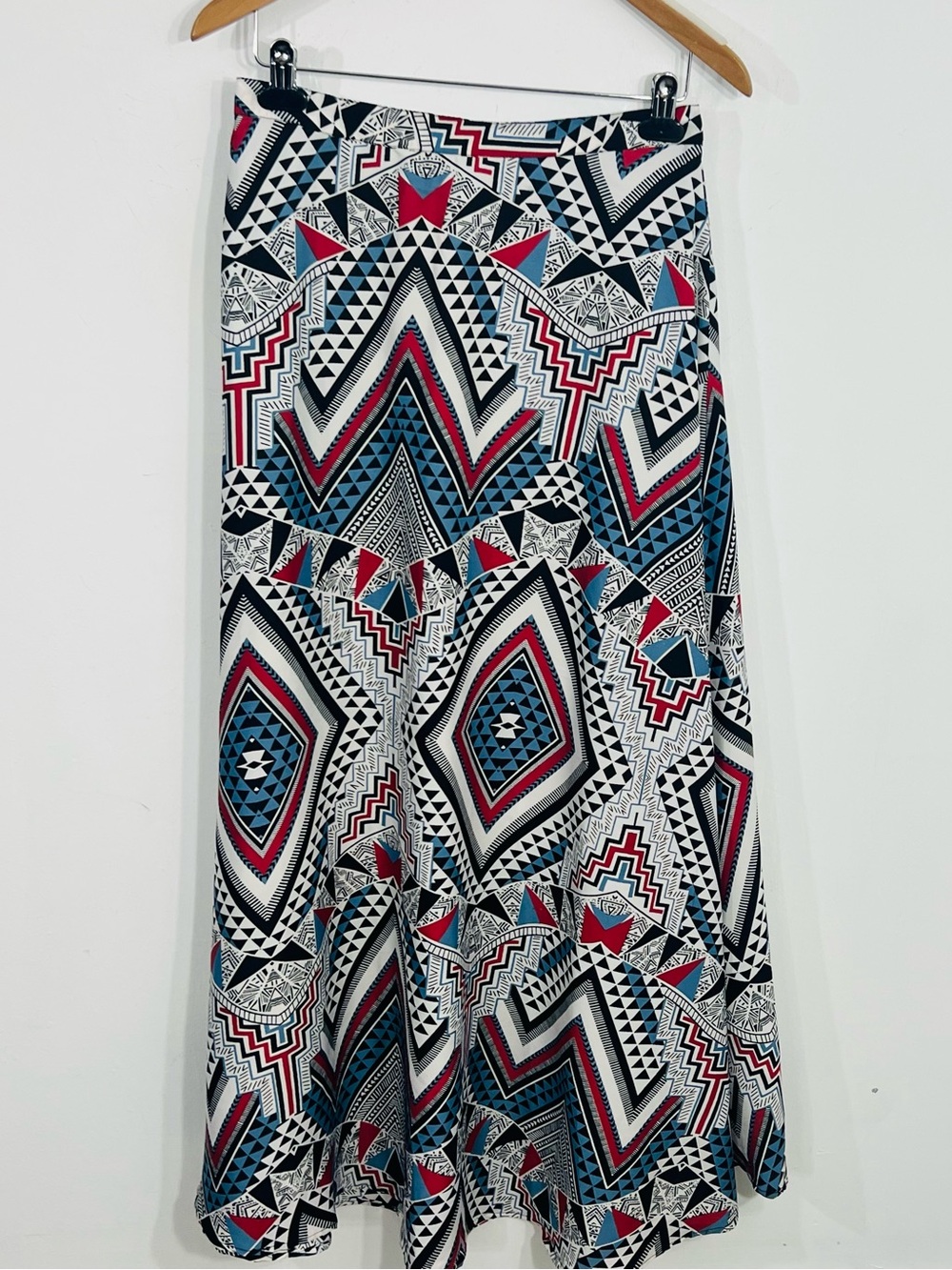 Lucky & Coco Multicolor Geometric Bohemian Maxi Skirt Elastic Waist Pull-On